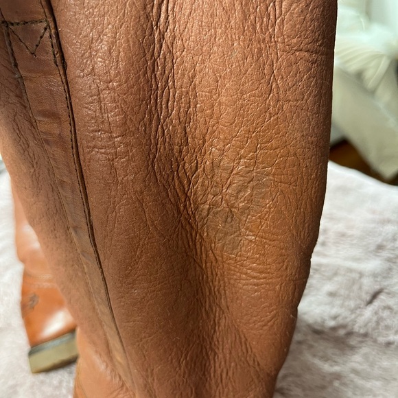 The Frye Company shearling boots (size 7.5) - Picture 7 of 7